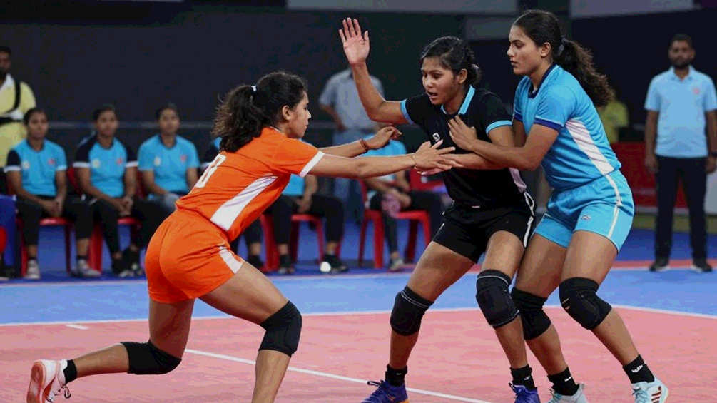 टैकल का बहीखाता: कबड्डी का खिताब रेड से नहीं, कोने से तय होता है